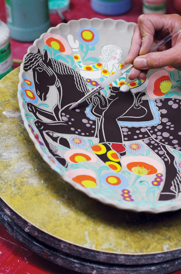 7 Layering underglaze colors to create the mottled coat of a dappled horse.