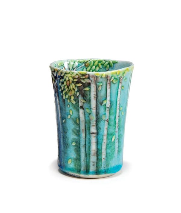 2 Heesoo Lee’s cup, 4¾ in. (12 cm) in height, wheel-thrown and carved porcelain, underglazes, glazes. Photo: Sylvia Palmer.