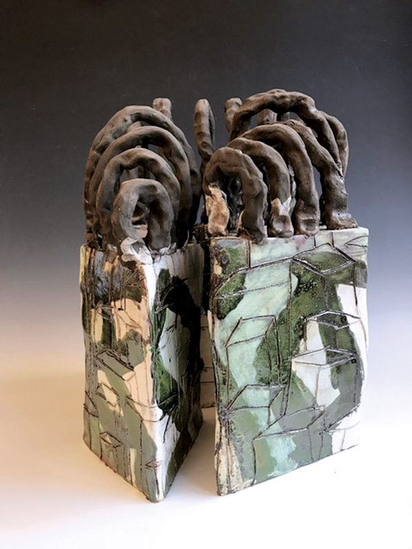 1 Katie Queen’s Spanning Enclave, 22 in. (56 cm) in height, ceramic, glaze.