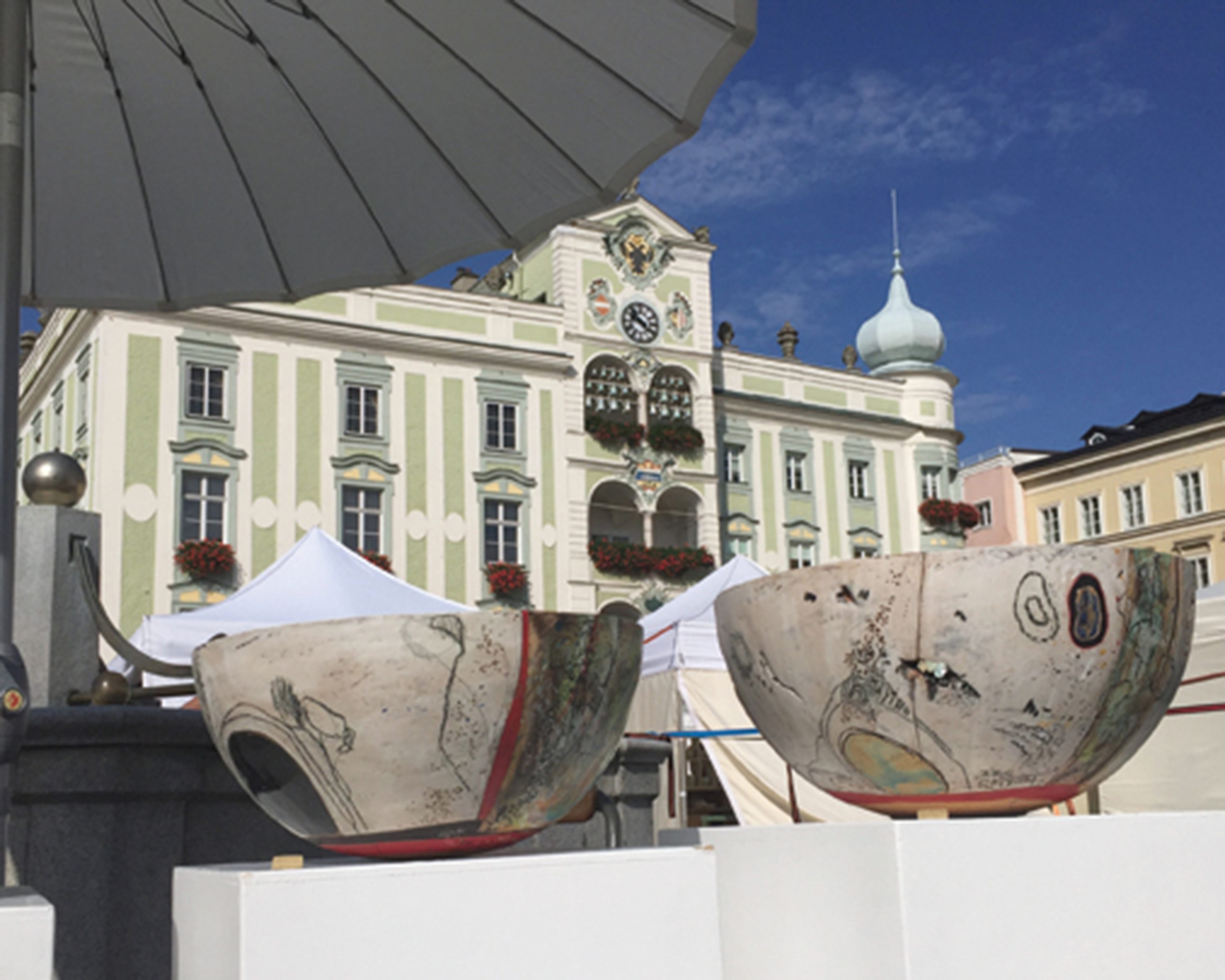 3 Photo from one of the European ceramics markets, located in Gmunden, Austria.