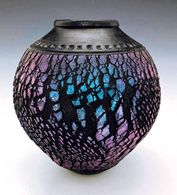 David Hodapp’s vessel, 14 in. (36 cm) in height, Indu Rose Shift mica, sodium-silicate method.