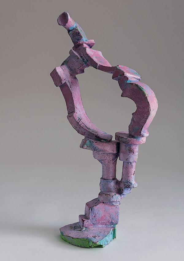 6 A Dhanmondi Symphony, from the Arch series, 10½ in. (27 cm) in height, handbuilt terra cotta, acrylic medium, fired to 2156°F (1180°C), 2017. Photo: Peter J. Stone Photography.