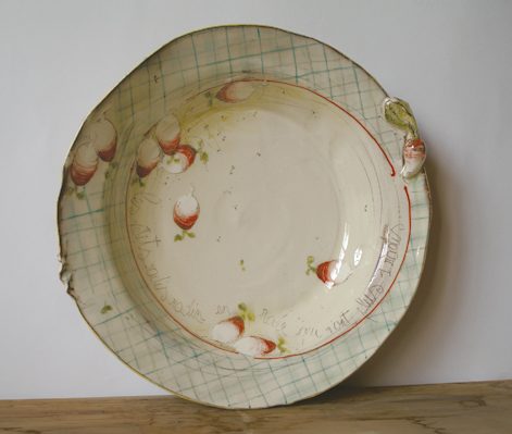 6 Radishes Dish, 11½ in. (29 cm) in diameter, earthenware, 2018.