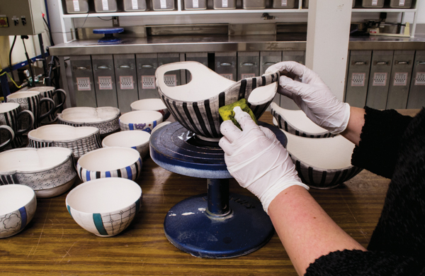 10 Apply diluted underglaze to the bisque-fired bowl, then wipe away some, but not all of the wash for a streaky, varied surface.