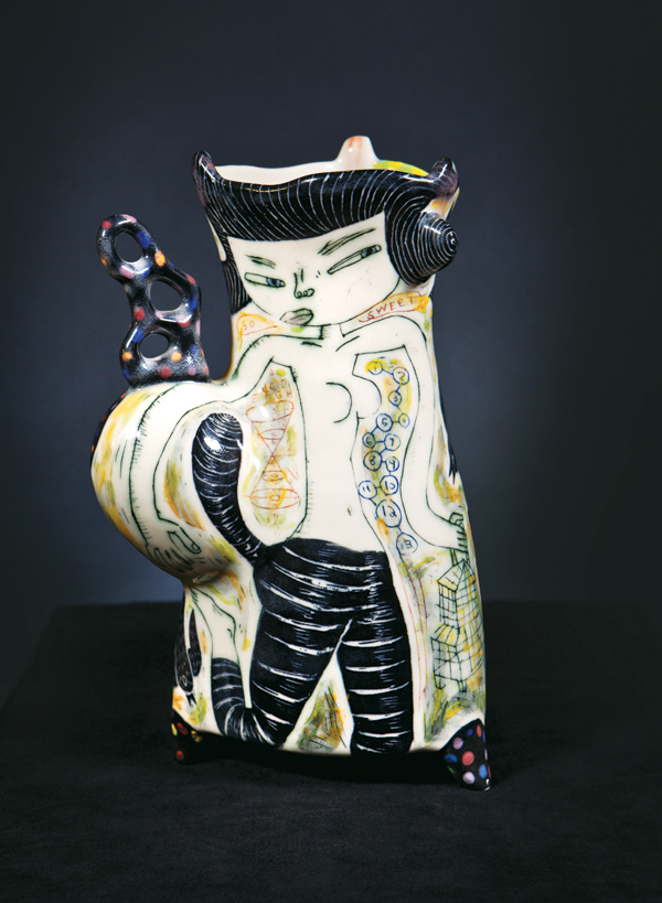 2 Kevin Snipes’ Sweet Birdies Vase, 10 in. (25 cm) in height, porcelain, underglaze, overglaze enamel, 2009. Courtesy of the Richard Oelschlaeger Collection.