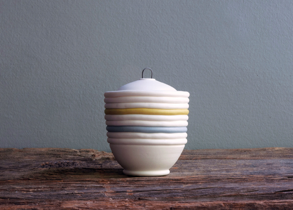 4 Breena Buettner’s Yellow Coiled Jar, 6 in. (15 cm) in height, porcelain, stain, 2018. 