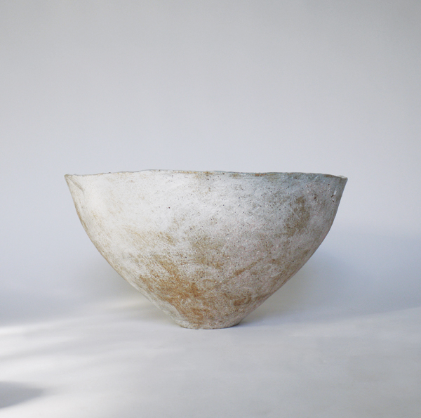 3 Industrial bowl, 19½ in. (50 cm) in diameter, stoneware, 2014.