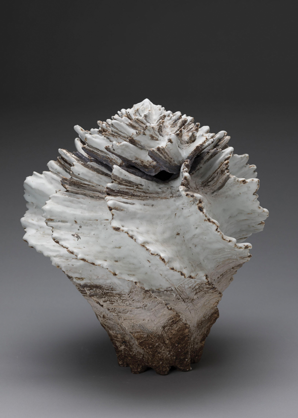 New Forms, New Voices: Contemporary Japanese Ceramics New Forms, New Voices: Contemporary Japanese Ceramics