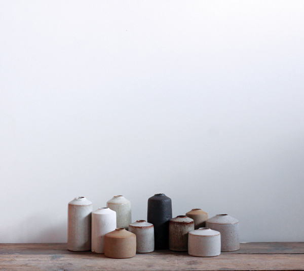 1 Mizuyo Yamashita’s core vases, to 93/4 in. (25 cm) in height, ceramics.