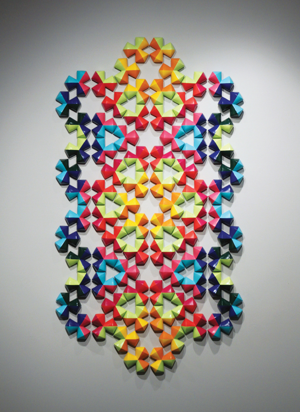 Kaleidoscope I, 5 ft. 9 in. (1.8 m) in height, porcelain, paint, 2018.