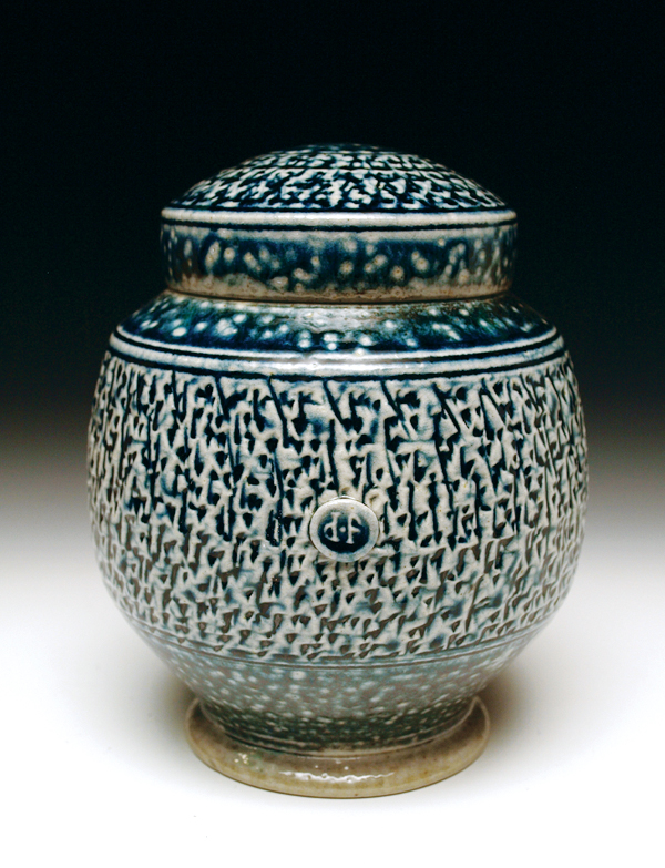 3 Dan Finnegan’s lidded ginger jar, 9 in. (23 cm) in height, wheel-thrown and chattered stoneware, salt glazed, wood fired, 2017. 