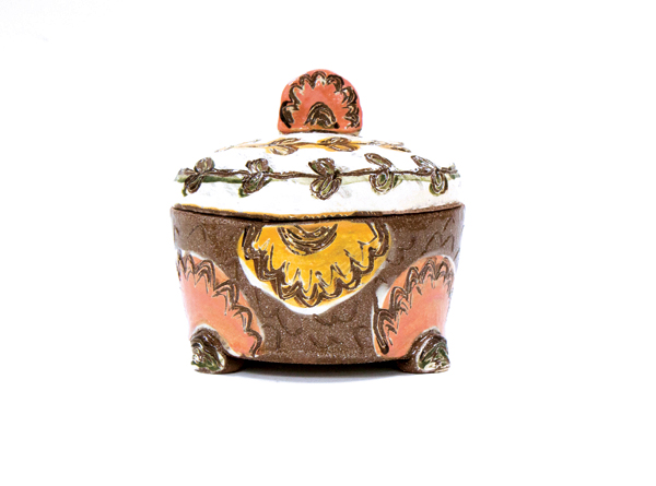 1 Becca Dilldine’s trinket box, 5¾ in. (15 cm) in height, wheel-thrown and altered terra cotta, slip, underglaze, fired to cone 3 in an electric kiln, 2019.