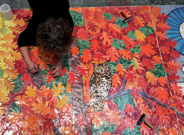 6 The fired, glazed tile leaves in the white oak tree are intense shades of red, orange, gold, and yellow, perfect for fall foliage. 