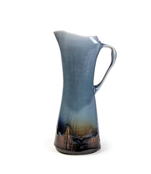 1 Noel Bailey’s pitcher, 9 in. (23 cm) in height, wheel-thrown and altered porcelain, glaze, fired in reduction in a gas kiln to cone 10. Photo: Silvia Palmer.