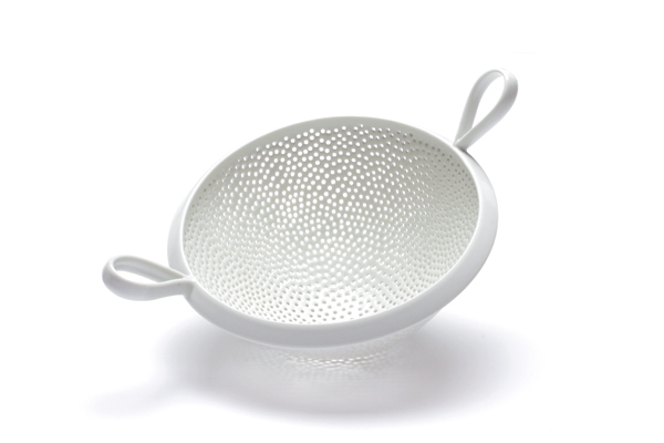 5 White sieve, 133/4 in. (35 cm) in width, wheel-thrown, altered, and pierced Limoges porcelain, 2007.