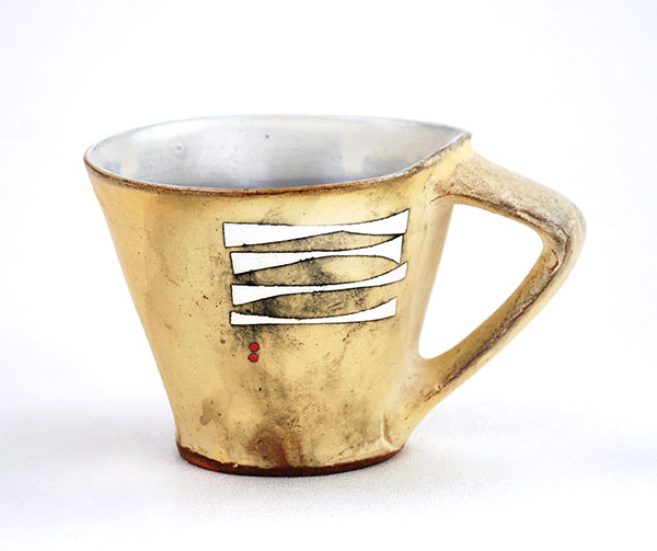 1 Tom Jaszczak’s latte mug, 5 in. (13 cm) in width, wheel-thrown and altered red earthenware, slips, underglazes, soda fired to cone 2, 2018.