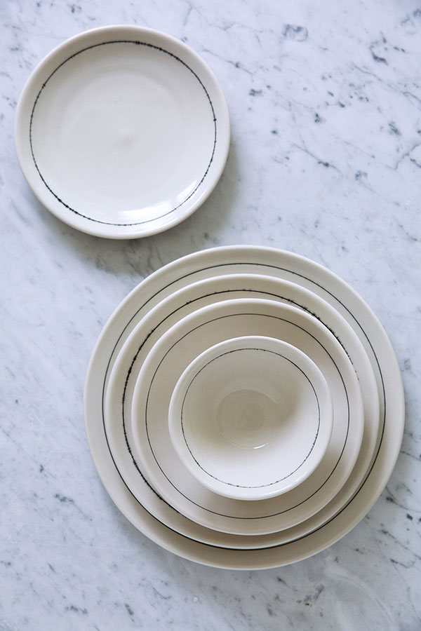 9 Gramercy dinnerware collection by Keith Kreeger. 8, 9 Photos: Kate LeSueur. 