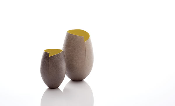 2 Ashraf Hanna’s two vessels with cut rims and yellow interiors, to 12 in. (30 cm) in height, handbuilt and altered raku clay, fired to 2048–2120°F (1120–1160°C), 2017. Photo: Sylvain Deleu. 