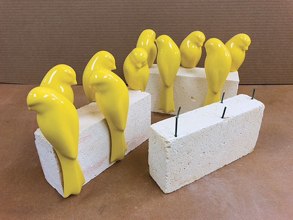 6 Soft brick and nichrome wire props supported each canary in the glaze firing. 2–6 Photos: Rebekah Myers. 