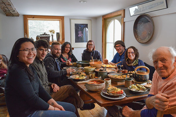 4 Pixiegama potluck, second day of loading. Clockwise from left to right: Kristina Gor, Seth Payne, Michael Robinson, Lynn Anne Verbeck, Eileen Sackman, Rob Boryk, B. J. Watson, Jack Troy (partially visible on left, Carolanne Currier). 