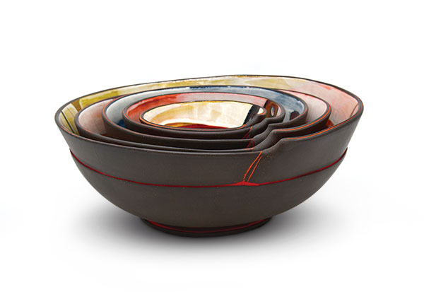 1 Naomi Clement’s nested bowls, to 12 in. (30 cm) in diameter, handbuilt stoneware, underglaze decoration, 2019. 