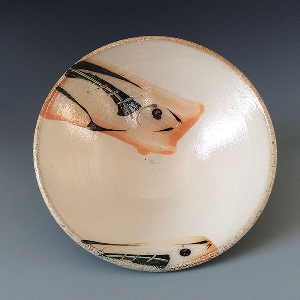 1 Scott Roberts’ dish, 8 in. (20 cm) in diameter, salt-fired stoneware.