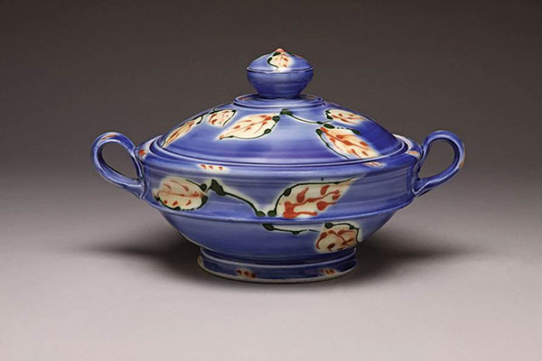 7 Tureen, 11 in. (28 cm) in length, porcelain, glaze, overglazes, wax resist, fired to cone 10 in reduction