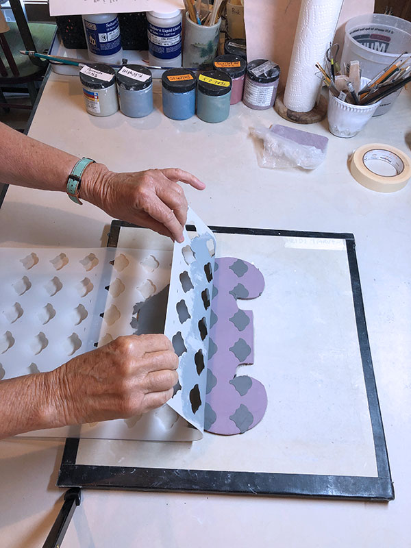 How to stencil a repeat pattern