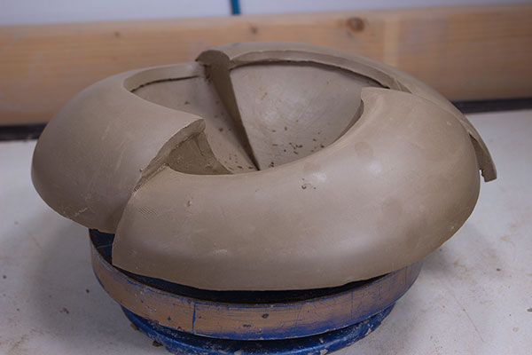 20 Wrap the pot tightly in plastic to sit for at least 24 hours to allow the form to fully homogenize.