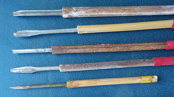 4 Here are a number of carving tools made from recycled umbrella stretchers that have been shaped and put to use. 