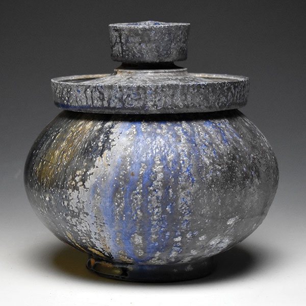 4 Dennis Gerwin’s 8” Grain Jar 2, 8 in. (20 cm) in height, wood-fired stoneware, 2020.