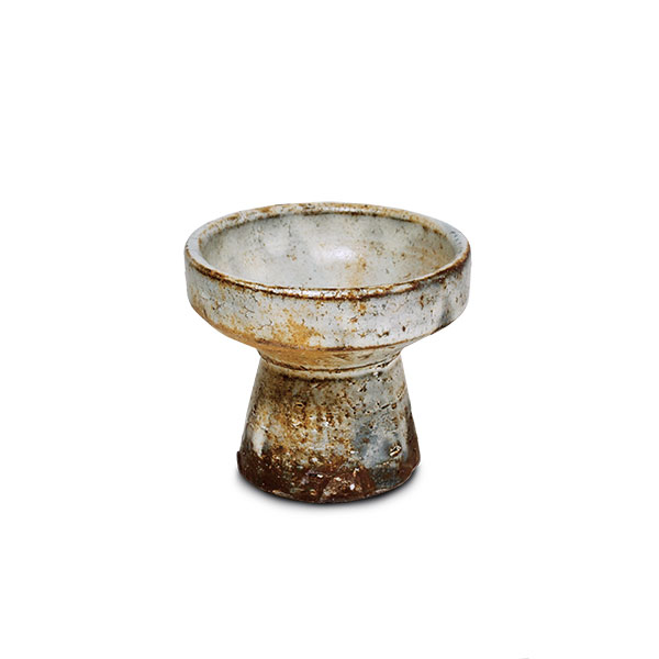 Pedestal dish, 4¼ in. (11 cm) in diameter, North Carolina clay, local kaolin slip, ash glaze.