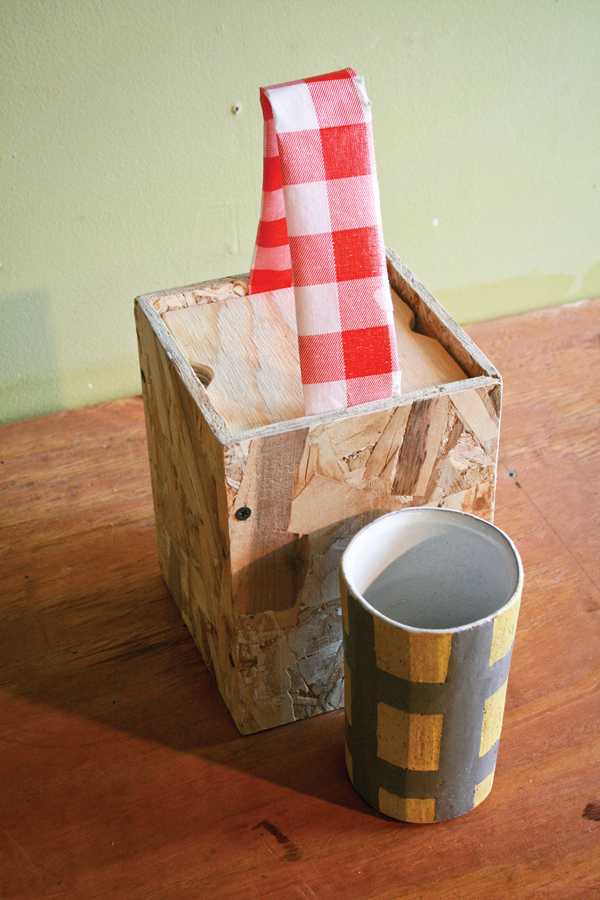 3 Alex Reed’s cup with a carrying box he created for it.