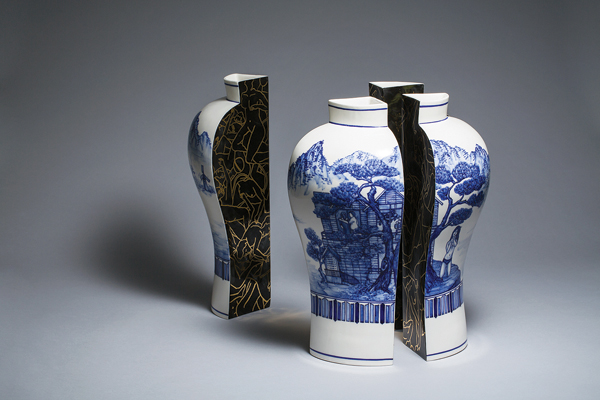 Ae-young-KIMKorea-Wonji-Villa.-16x16x45cmeach-porcelain-2014.-Photo-Ae-young-KIM