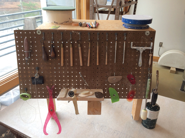 4 Tools that can't be stored on the pegboard can be stored on the top shelf. 