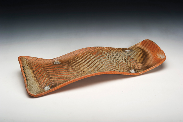 6 Rectangular platter, 21¼ in. (54 cm) in length, press-molded and altered stoneware, reduction fired to 2372°F (1300°C), 2009. Photo: Steve Cummings.