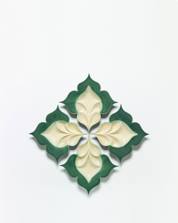 1 Yellow Green Flower, to 11 in. (28 cm) in length, slip-cast porcelain, fired to cone 9 in an electric kiln, 2014. Photo: Peter Lee. Courtesy of Northern Clay Center.