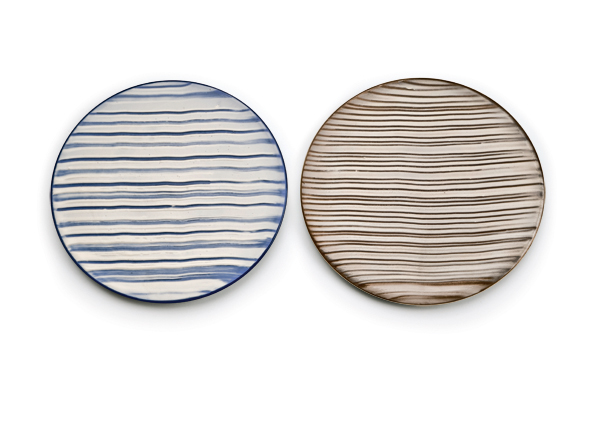 Conceal, Color Series, to 12 in. (30 cm) in diameter, white porcelain, colored slip, fired to 2282°F (1250°C), 2015.