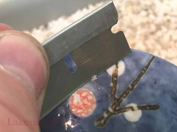 5 Let the epoxy cure for at least 60 minutes before removing excess with a blade.