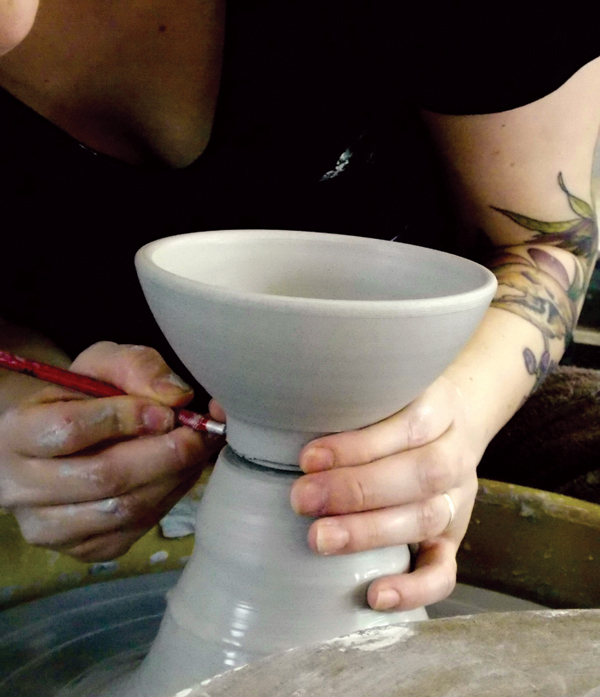 2 Using a needle tool, remove the bowl from the hump.
