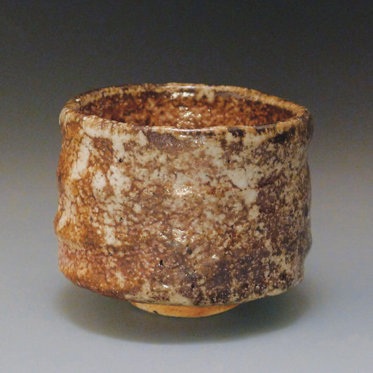 Tateki Kawaguchi’s chawan, 4½ in. (11 cm) in diameter, shino glazed, Duff’s private collection.