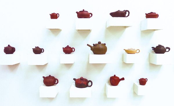 Teapot-wall-