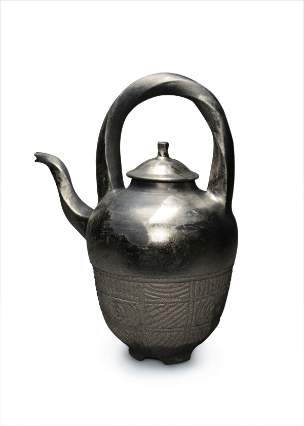 Watkins_Saggar-fired-tea-pot_OUT